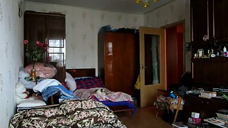 Russian housewife man rod suck and doggy fashion hookup on the floor